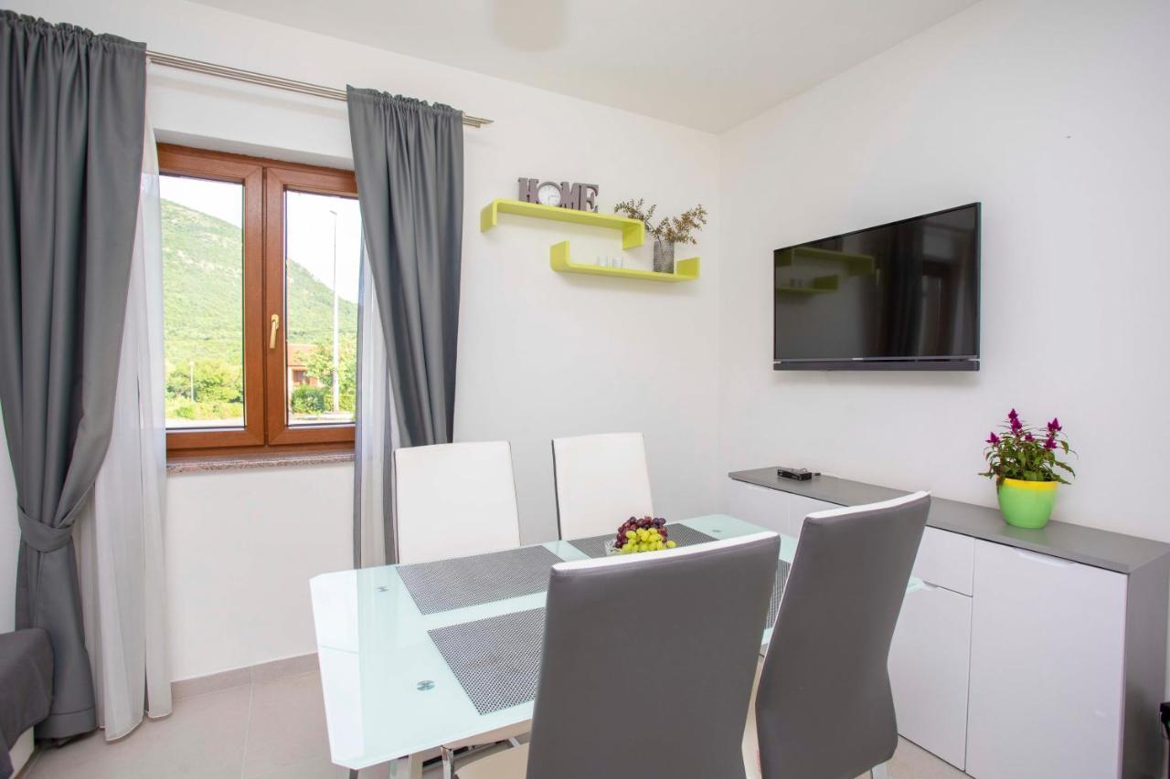 Apartmani Marica Plomin Exterior foto